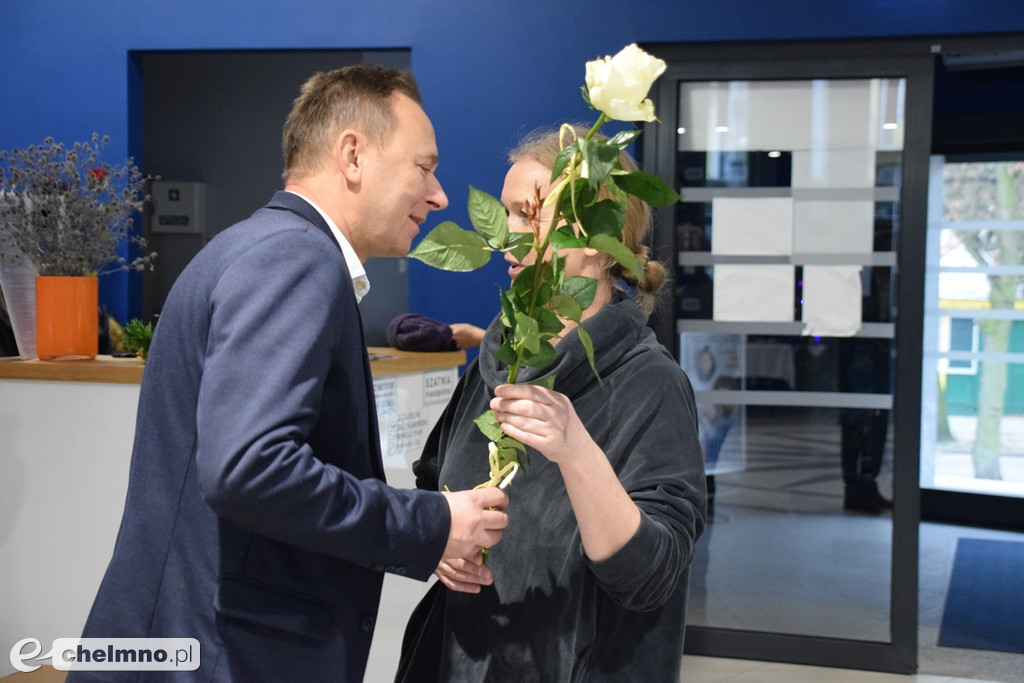 Seniorzy zaprezentowali swoje prace na wystawie w Rondzie