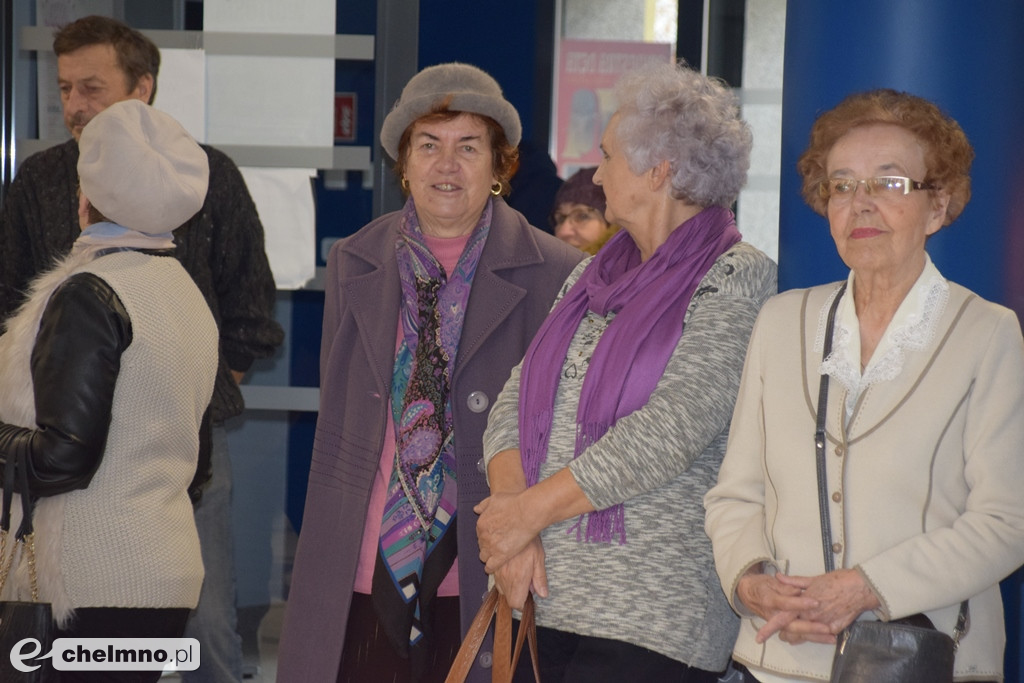 Seniorzy zaprezentowali swoje prace na wystawie w Rondzie