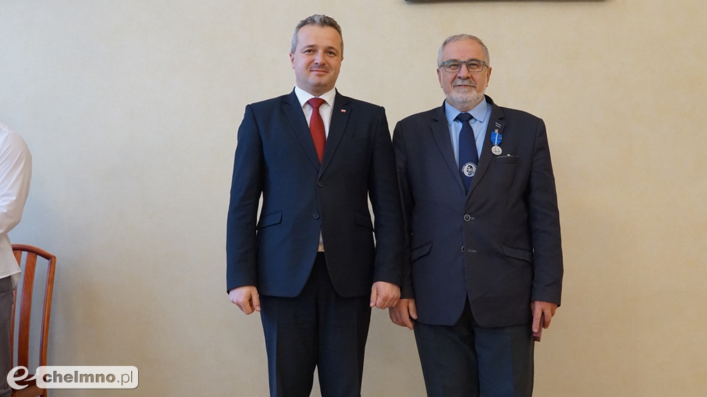 W Chełmnie wręczono Medale Stulecia Odzyskanej Niepodległości