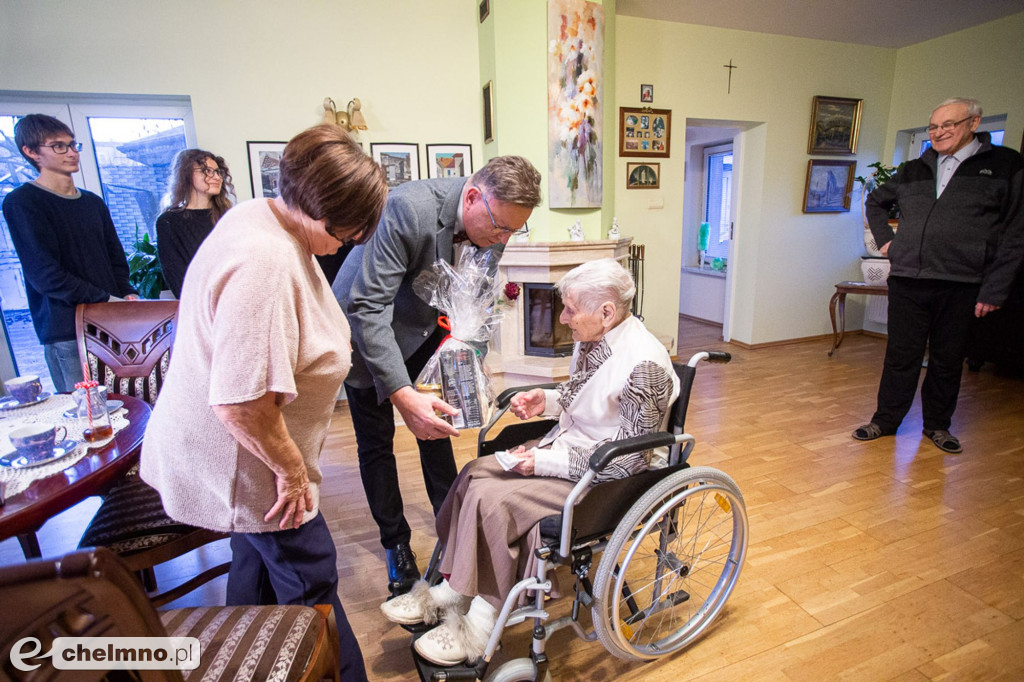 Świąteczne wizyty u najstarszych mieszkańców regionu