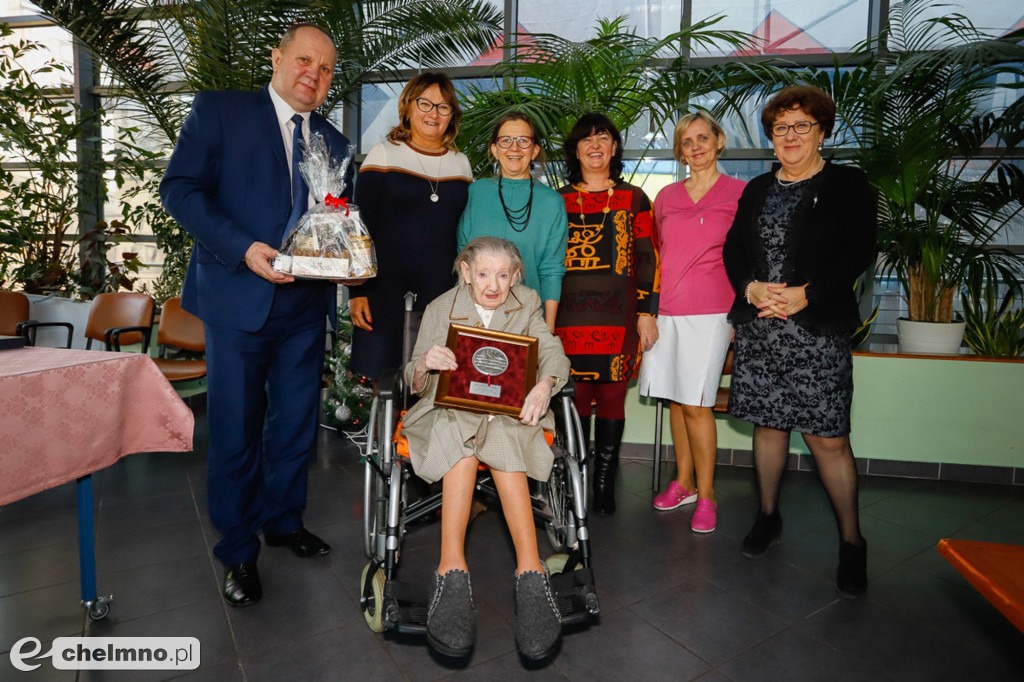 Świąteczne wizyty u najstarszych mieszkańców regionu