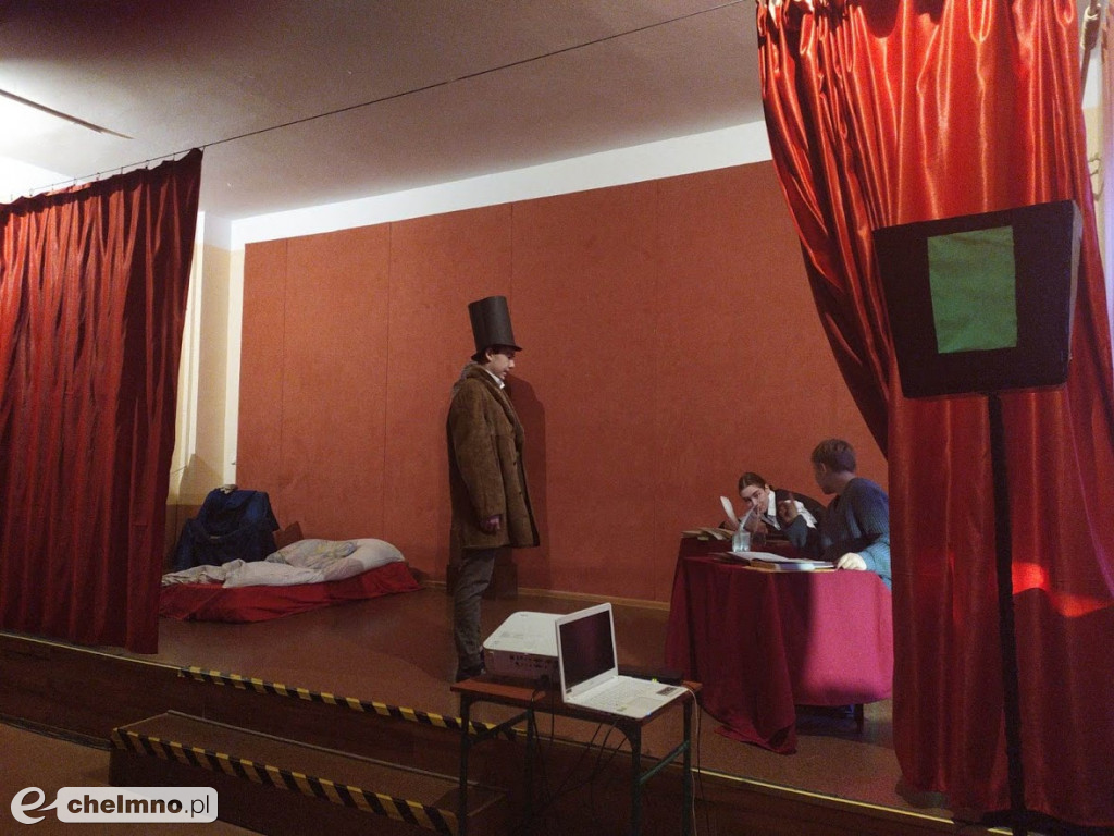 Opowieść Wigilijna: przedstawienie teatralne w nowej odsłonie
