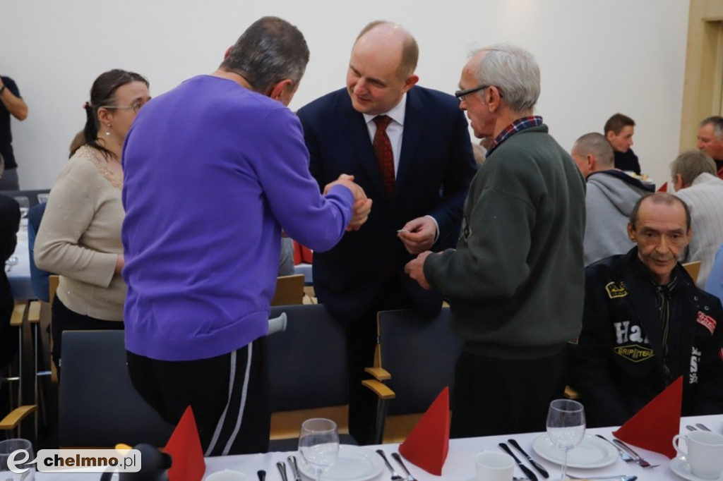 Województwo pamięta o osobach bez dachu nad głową