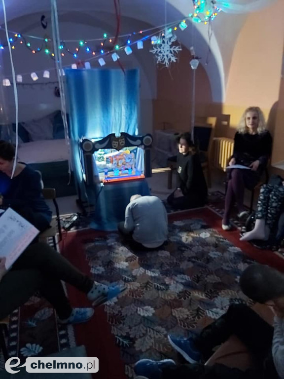 Wspólne chwile przy choince w Domu Pomocy Społecznej