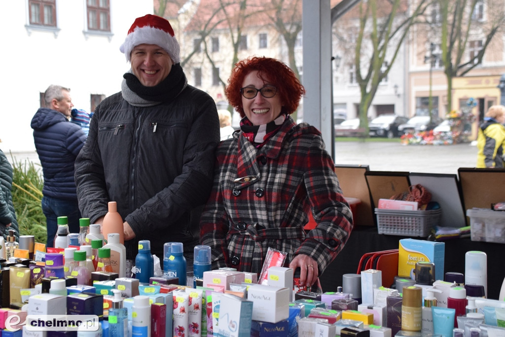 Masa rozmaitości podczas Jarmarku Bożonarodzeniowego