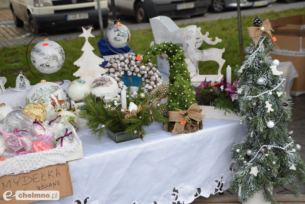 Masa rozmaitości podczas Jarmarku Bożonarodzeniowego