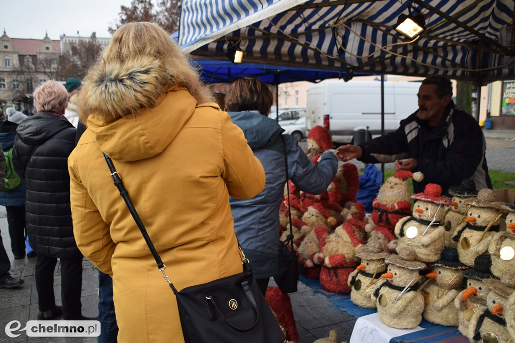 Masa rozmaitości podczas Jarmarku Bożonarodzeniowego