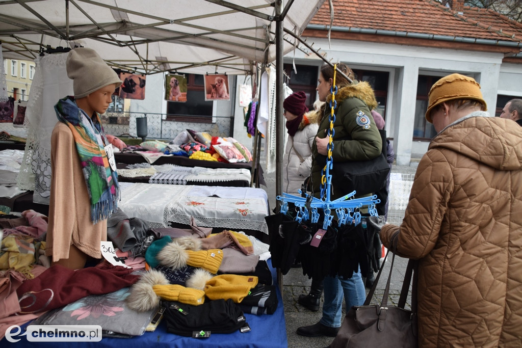 Masa rozmaitości podczas Jarmarku Bożonarodzeniowego