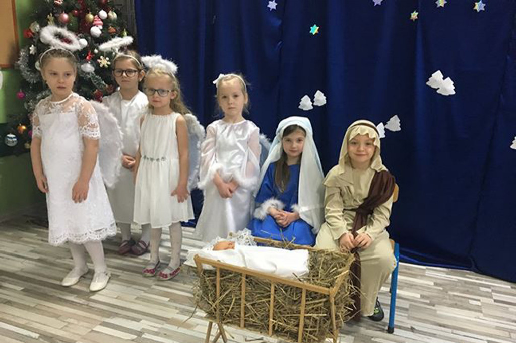 Uroczyste jasełka w Tęczowym Zakątku