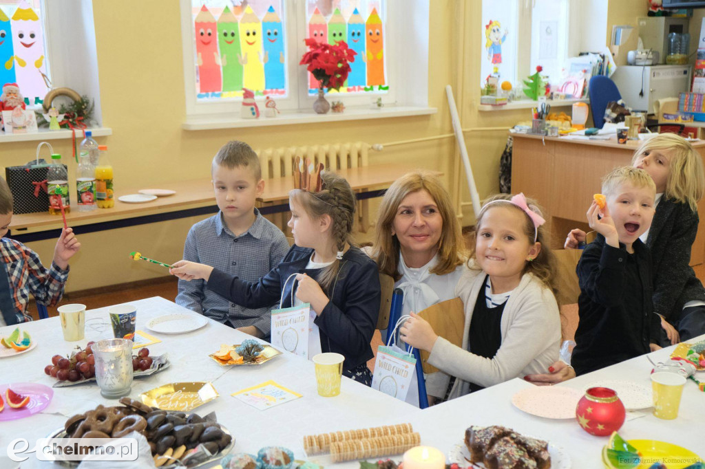Tak przyjemnie było przy wigilijnych stołach w Jedynce