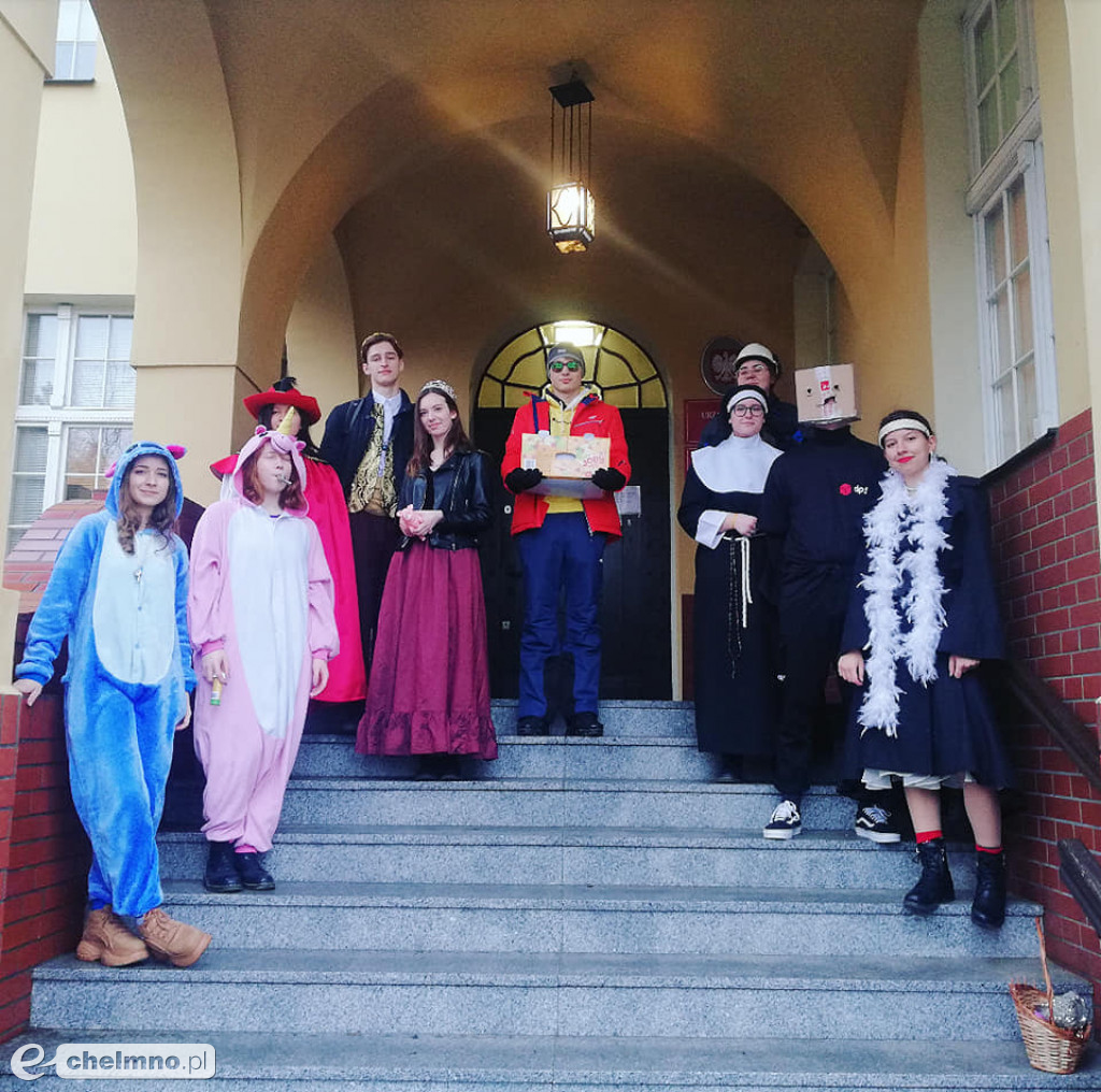 Maturzyści z Katolika z wizytą w Urzędzie Miasta Chełmna