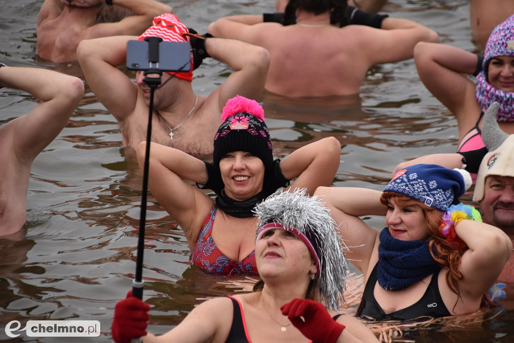Siła wielkiego serca, czyli morsowanie i licytowanie