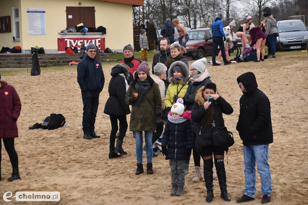 Siła wielkiego serca, czyli morsowanie i licytowanie
