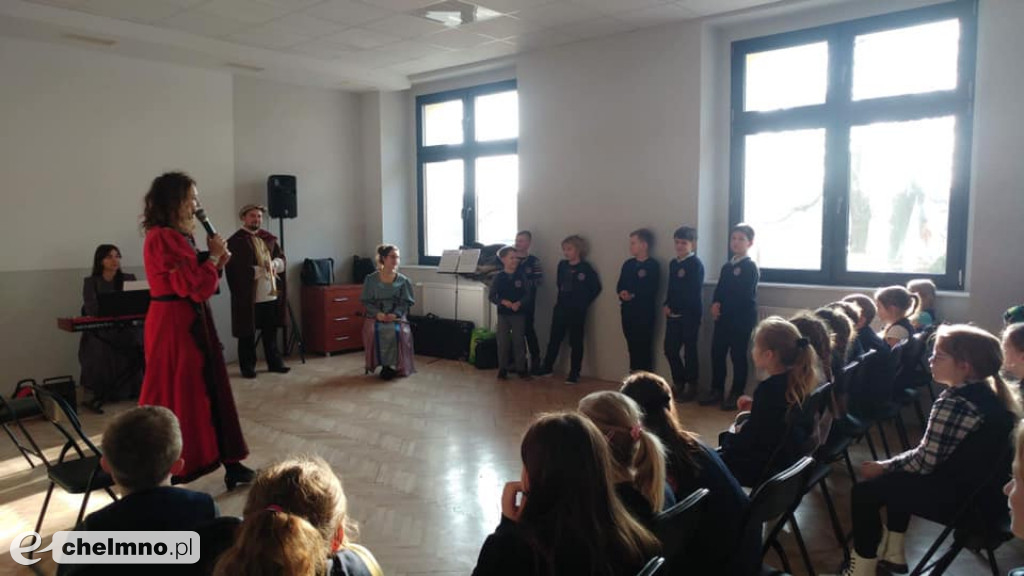 Audycja muzyczna Toruńskiej Orkiestry Symfonicznej w Katoliku