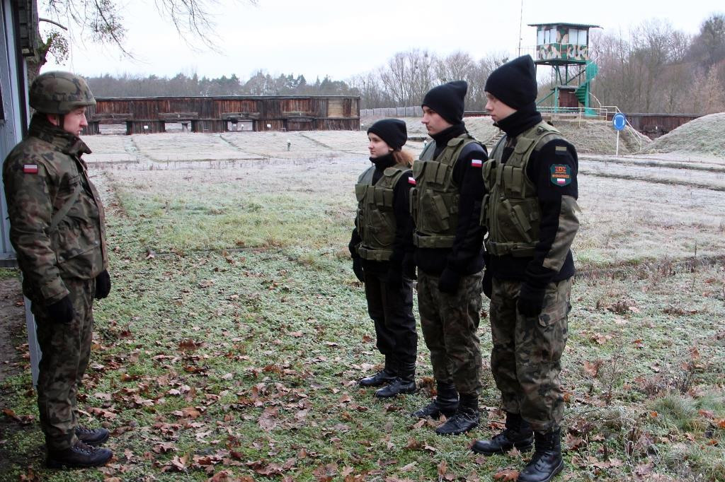 Szkolenie klas mundurowych w 3. BDM