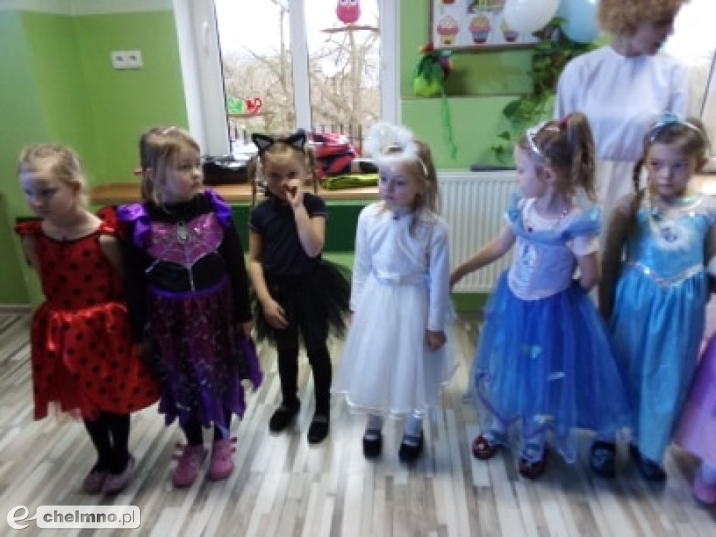 Bal karnawałowy w Tęczowym Zakątku