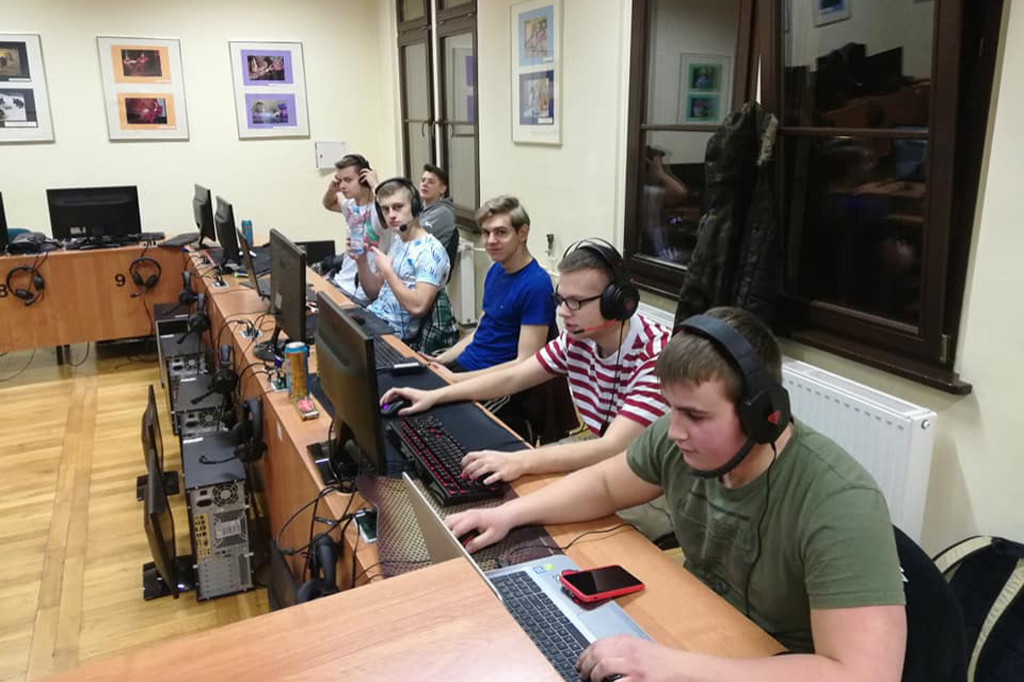 I Szkolny Turniej w CS GO!
