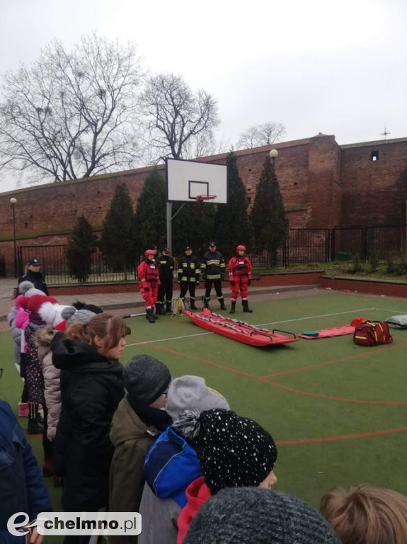 Spotkanie edukacyjne: bezpieczne ferie w Dwójce