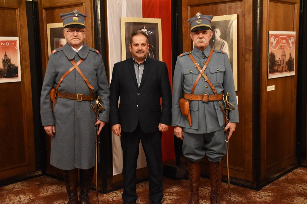 Wystawa upamiętniająca 100 lecie powrotu Chełmna do Polski