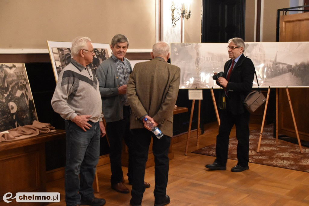 Wystawa upamiętniająca 100 lecie powrotu Chełmna do Polski