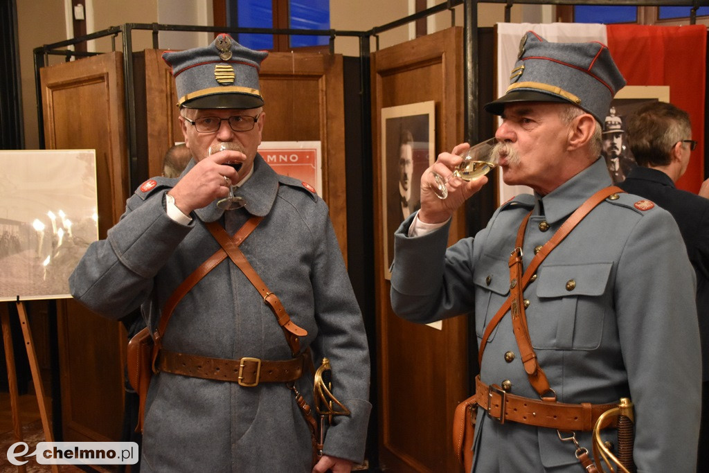 Wystawa upamiętniająca 100 lecie powrotu Chełmna do Polski