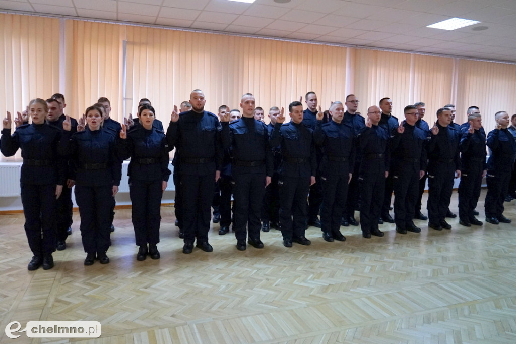 Uroczyste ślubowanie nowo przyjętych Policjantów