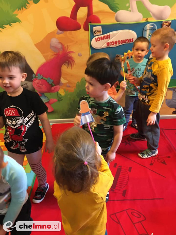 Porcja uśmiechu od przedszkolaków z Calineczki