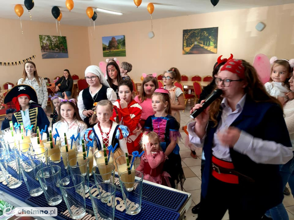 Bal przebierańców w Trzebczu Szlacheckim