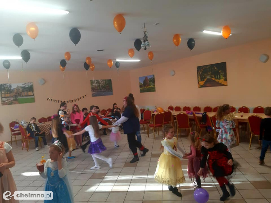 Bal przebierańców w Trzebczu Szlacheckim