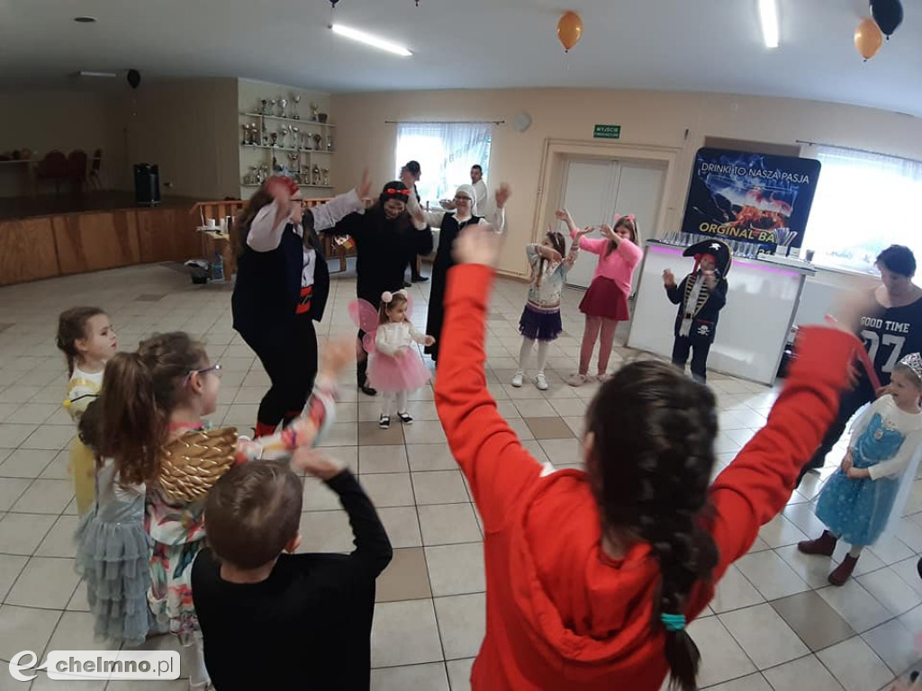 Bal przebierańców w Trzebczu Szlacheckim