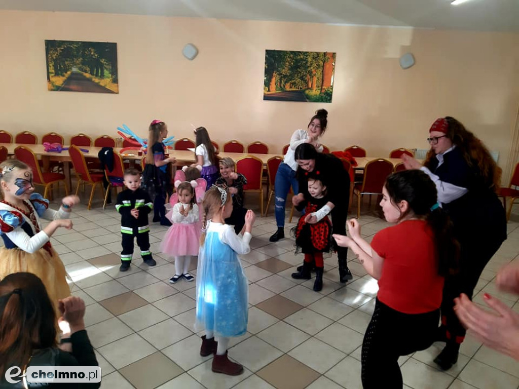Bal przebierańców w Trzebczu Szlacheckim
