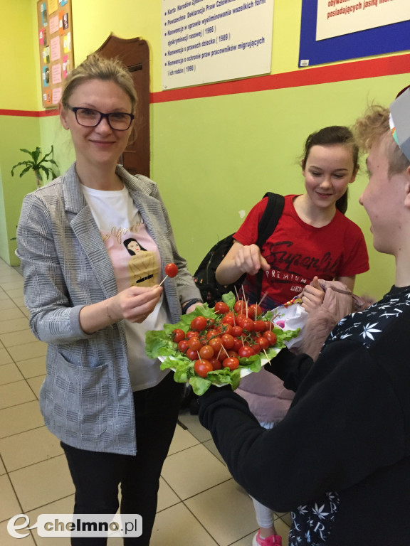 W Jedynce Święto POMIDORA, czyli Pomidor w Roli Głównej