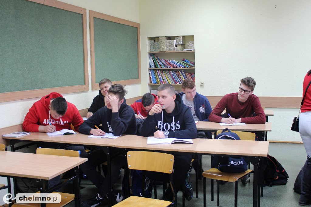 Szkolne Walentynki pełne uśmiechu