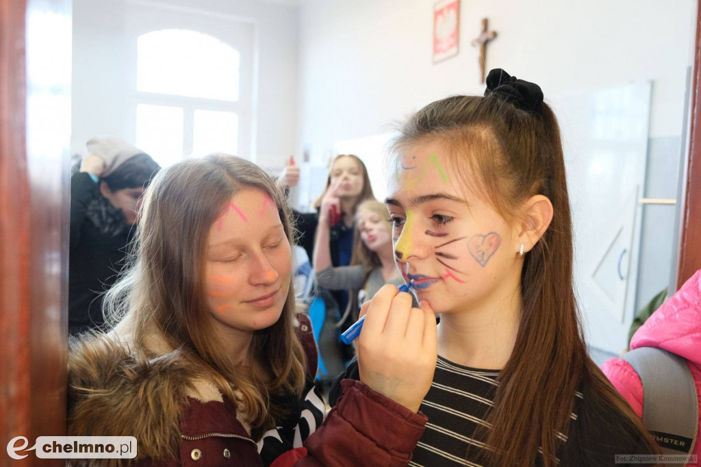 Śliczne futrzaki opanowały naszą szkołę z okazji Dnia Kota