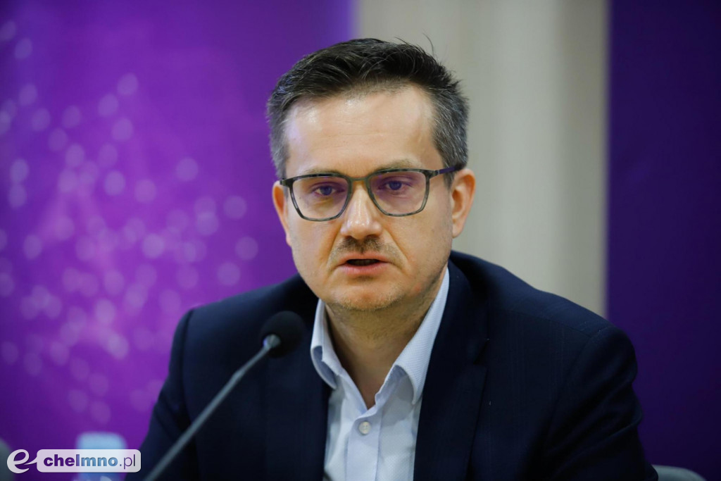 Infostrada 2.0: mapy, certyfikaty, zezwolenia i szacunki nieruchomości przez internet