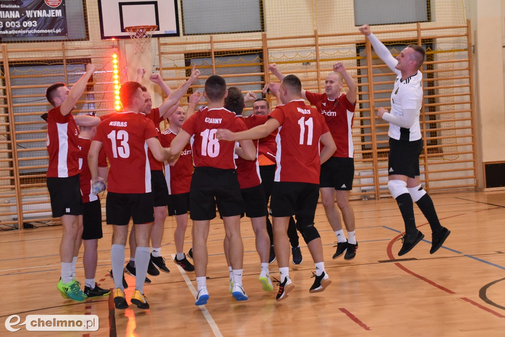 Drużyna 3BDM Mistrzem Ligi Piłki Halowej
