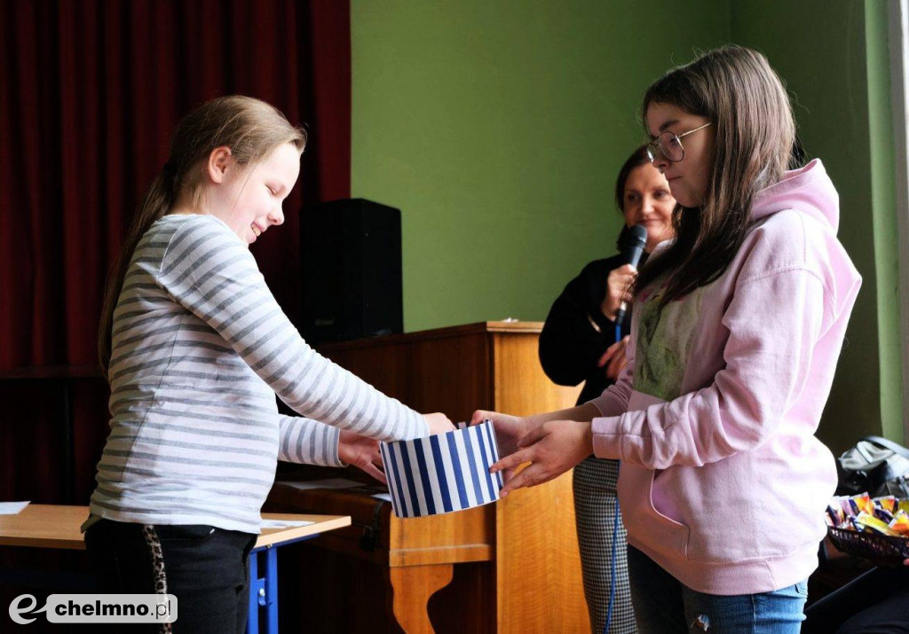 Wesoły Dzień Języka Ojczystego w Jedynce
