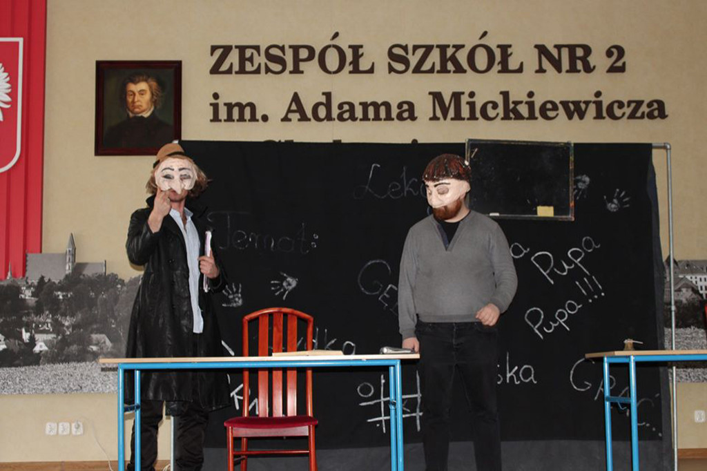 Ciekawy spektakl Ferdydurke zaprezentowany w auli ZS nr 2