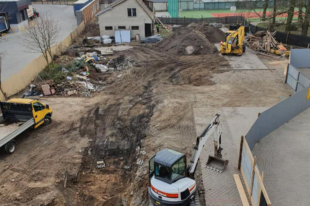 Rozpoczęli budowę sali sportowej przy Katoliku