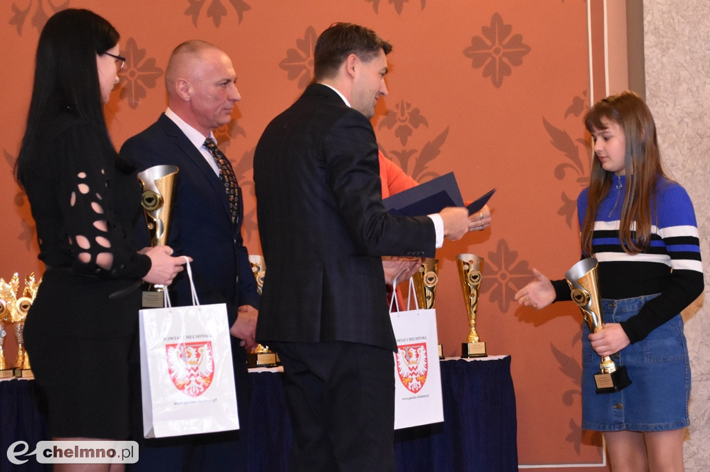 Laureaci XVII Powiatowej Gali Mistrzów Sportu