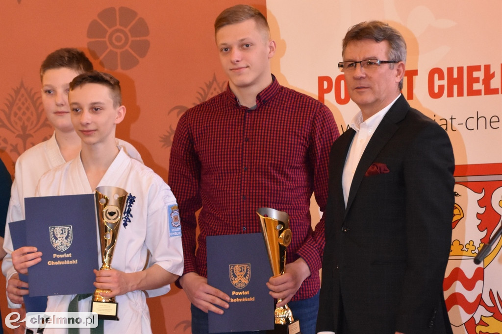 Laureaci XVII Powiatowej Gali Mistrzów Sportu