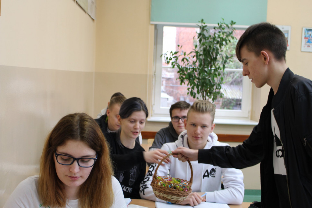 Słodki Dzień Kobiet w ZS nr 2
