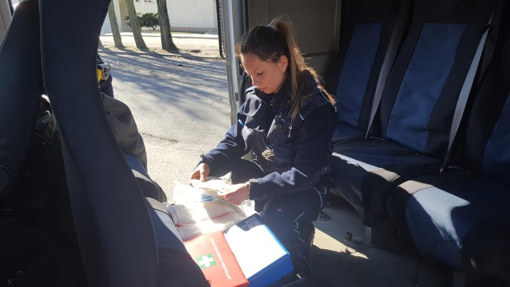 Sprawdzanie osób objętych kwarantanną bezpieczne także dla Policjantów