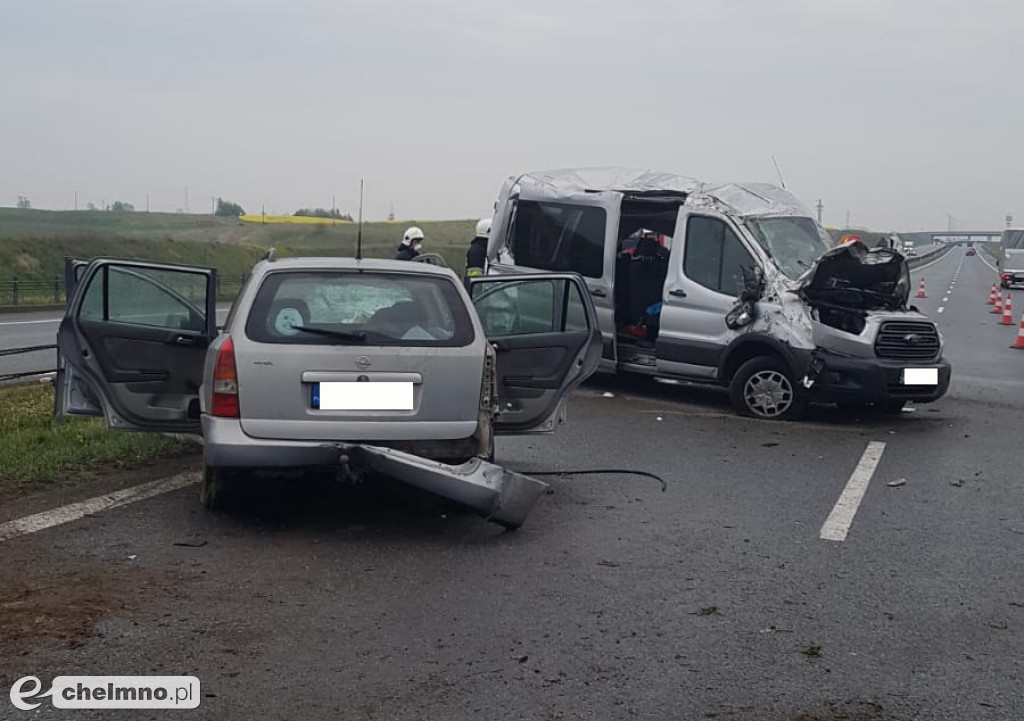 Kolizja na autostradzie A1. Sześć osób zabranych do szpitali
