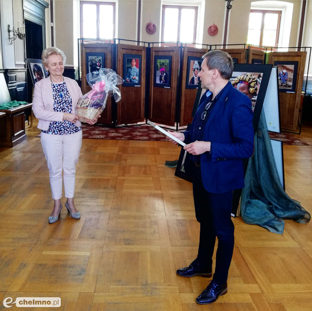Z najlepszymi życzeniami z okazji Dnia Działacza Kultury