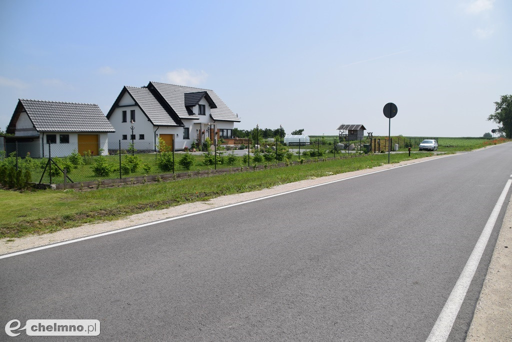 Miliony złotych rządowego wsparcia na budowę dróg gminnych i powiatowych w regionie
