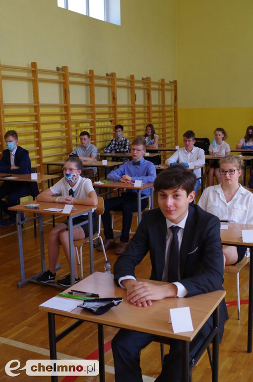 Ósmoklasiści zmagali się z egzaminem z matematyki