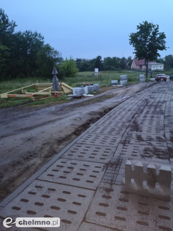Mieszkańcy narzekają na prace remontowe przy os. Wybudowanie