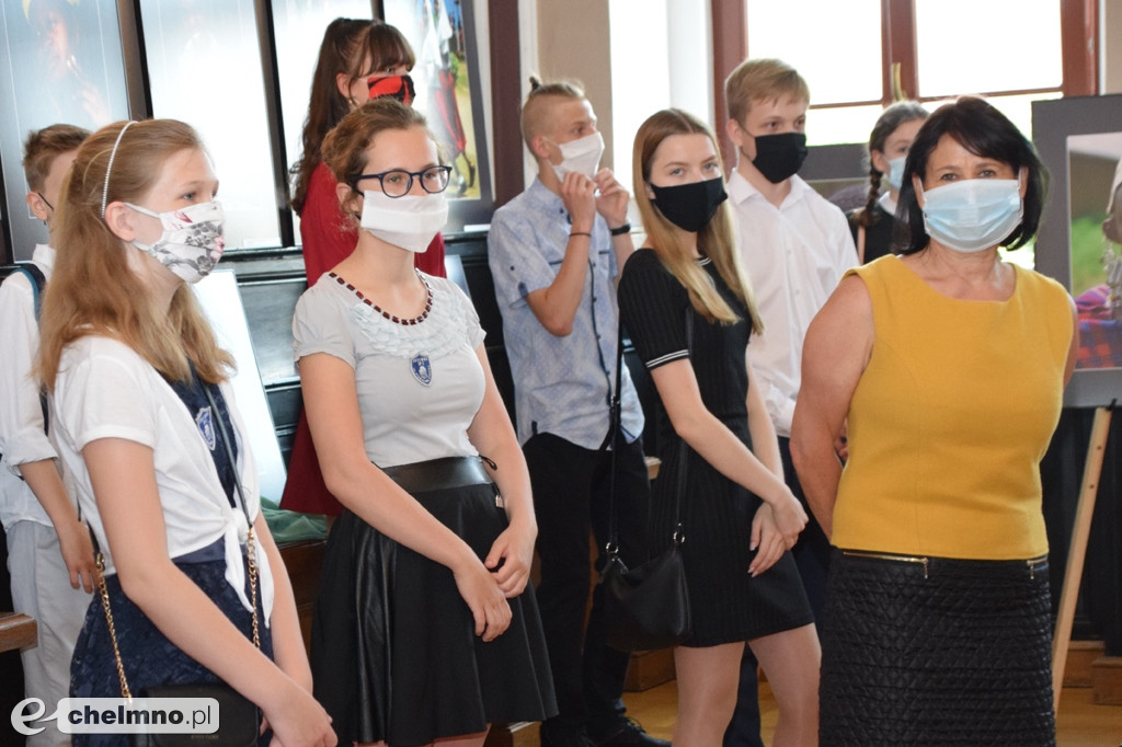 Najlepsi uczniowie wyróżnieni przez Burmistrza