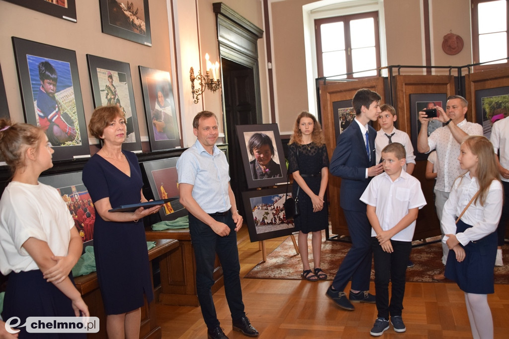 Najlepsi uczniowie wyróżnieni przez Burmistrza